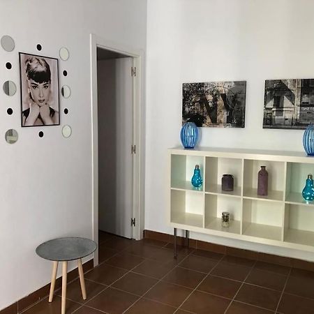 Bonito Apartamento En Calle San Carlos Мадрид Екстериор снимка