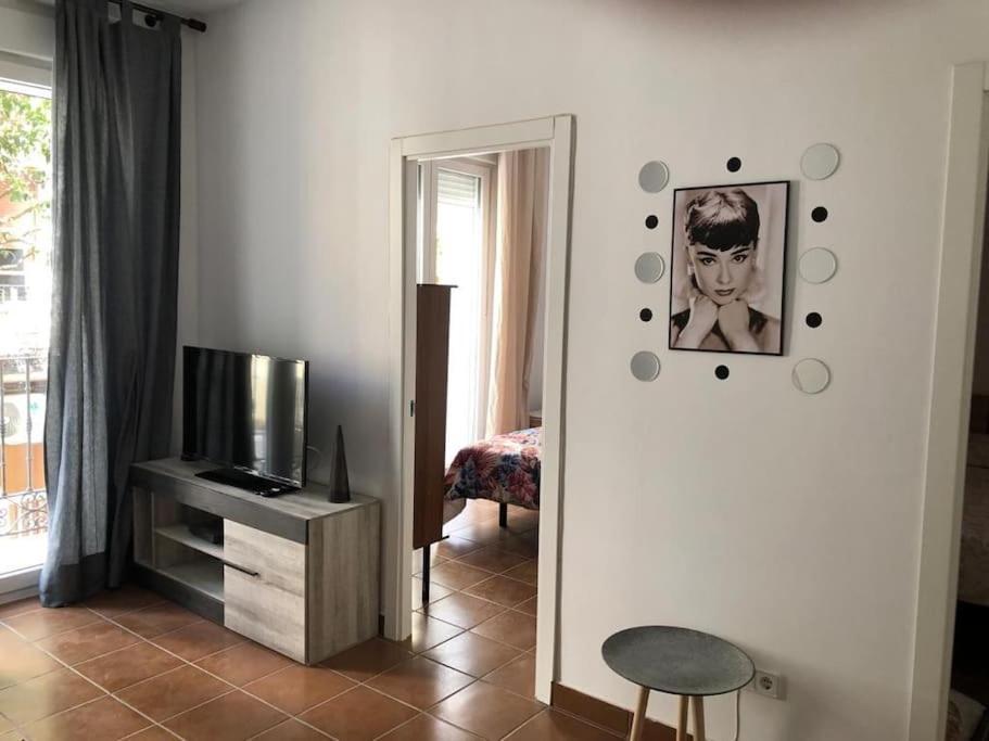 Bonito Apartamento En Calle San Carlos Мадрид Екстериор снимка